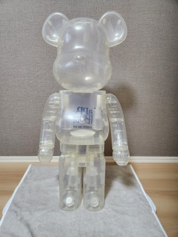 BE@RBRICK 1000% COMME des GARÇONS Happy Ribbon