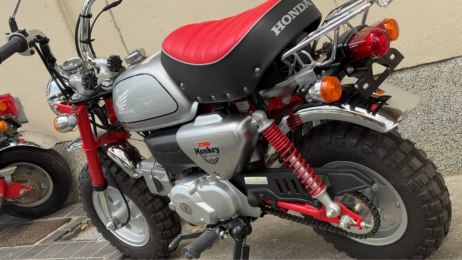 auction image thumbnail 6