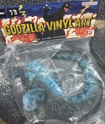 auction image thumbnail 2