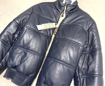 auction image thumbnail 4