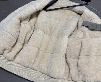 auction image thumbnail 9