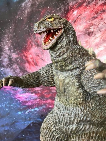 auction image thumbnail 4