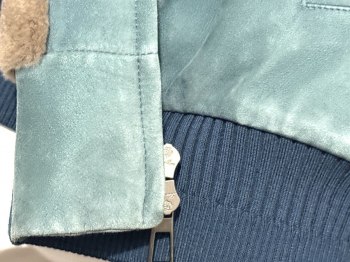 auction image thumbnail 4