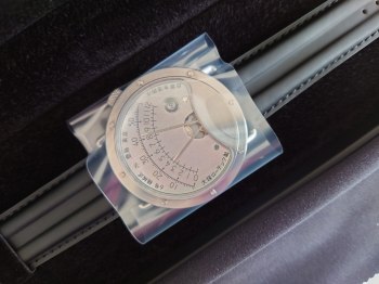 auction image thumbnail 5