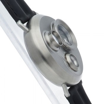 auction image thumbnail 4