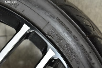 auction image thumbnail 9