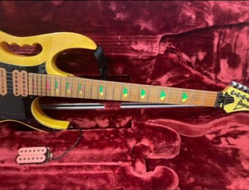 auction image thumbnail 10