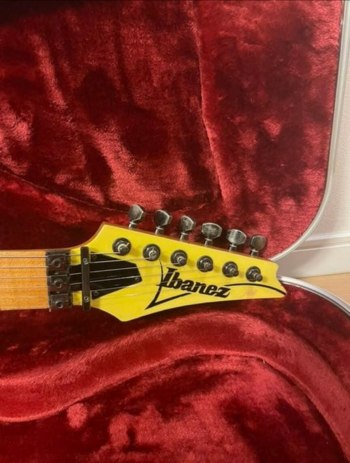 auction image thumbnail 3