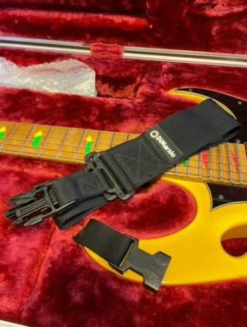 auction image thumbnail 4