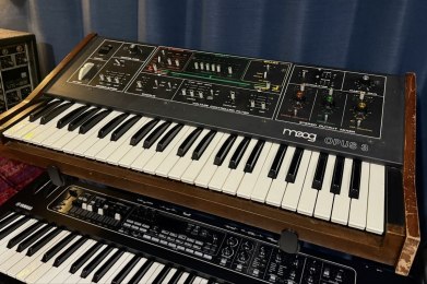 auction image thumbnail 4