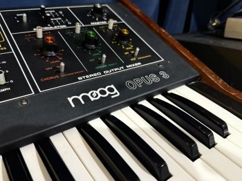 auction image thumbnail 7