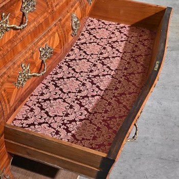 auction image thumbnail 3