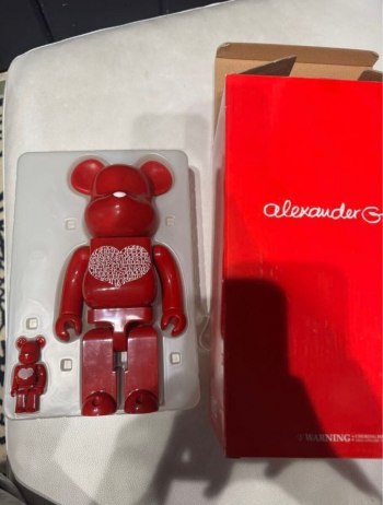 Bearbrick Alexander Girard ILove Heart 400% 100%